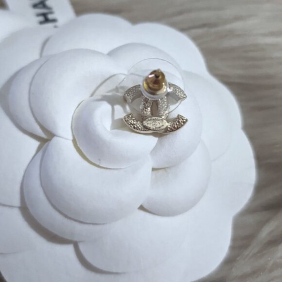 17V Authentic CHANEL Classic Mini CC Earrings - Picture 8 of 12